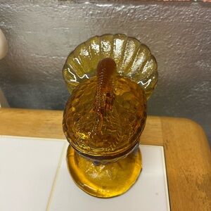 Turkey bowl with lid